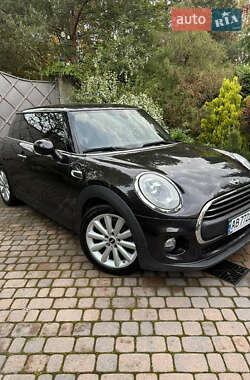 Хэтчбек MINI Hatch 2015 в Виннице
