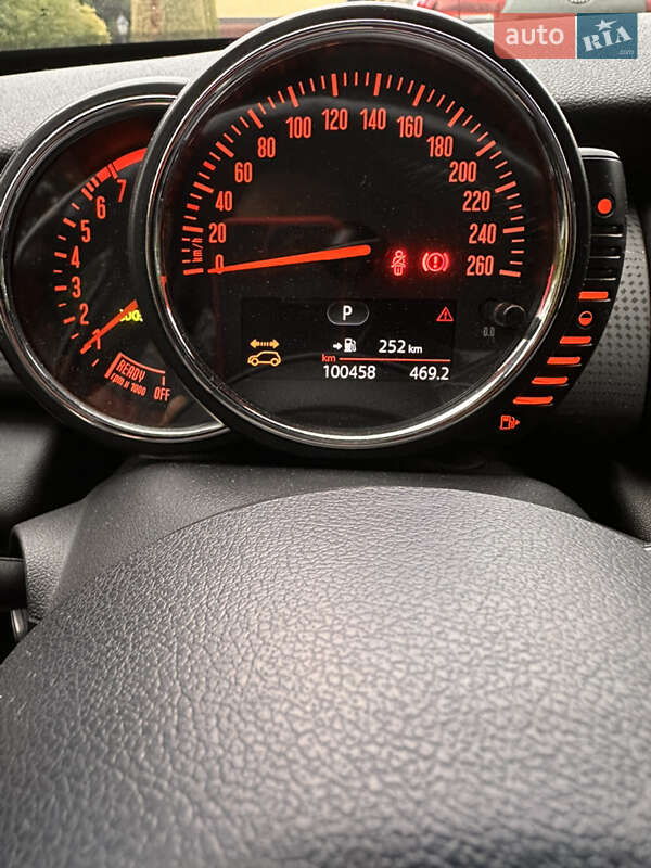 Хетчбек MINI Hatch 2015 в Вінниці