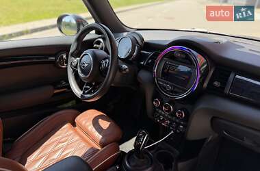 Хэтчбек MINI Hatch 2018 в 