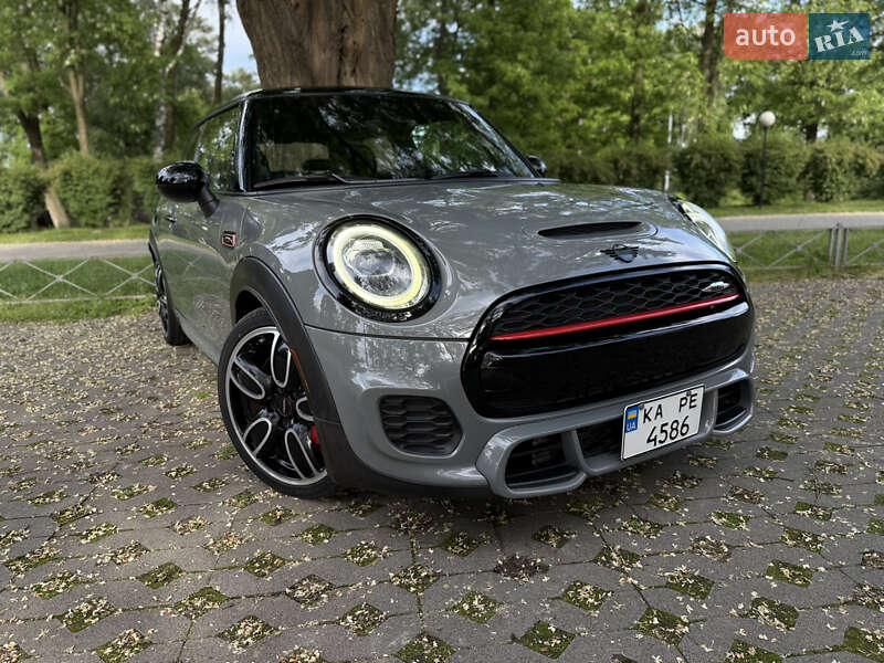 Хэтчбек MINI Hatch 2018 в Киеве фото 2 Хэтчбек MINI Hatch 2018 в Киеве