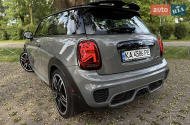 Хетчбек MINI Hatch 2018 в 