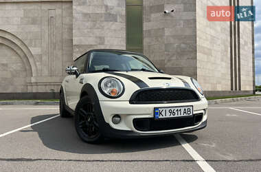 Хэтчбек MINI Hatch 2012 в 