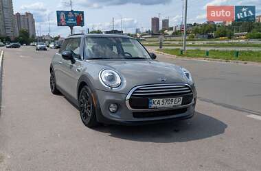 Хетчбек MINI Hatch 2015 в Києві