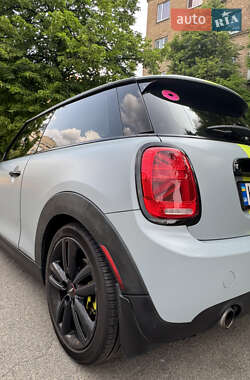 Хэтчбек MINI Hatch 2016 в 