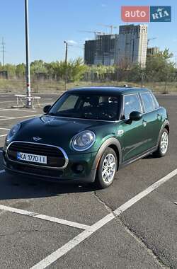 Хэтчбек MINI Hatch 2017 в 