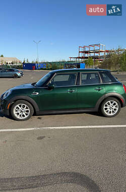 Хетчбек MINI Hatch 2017 в 
