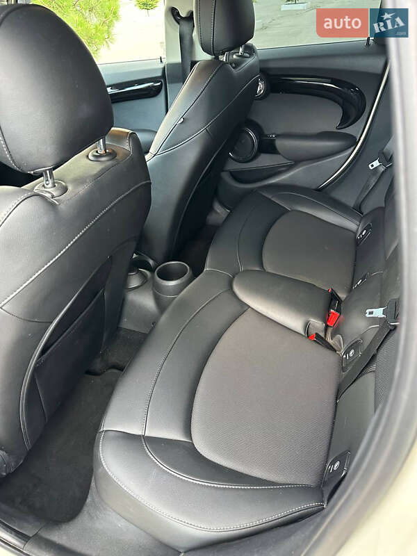 Хэтчбек MINI Hatch 2015 в Одессе фото 16 Хэтчбек MINI Hatch 2015 в Одессе
