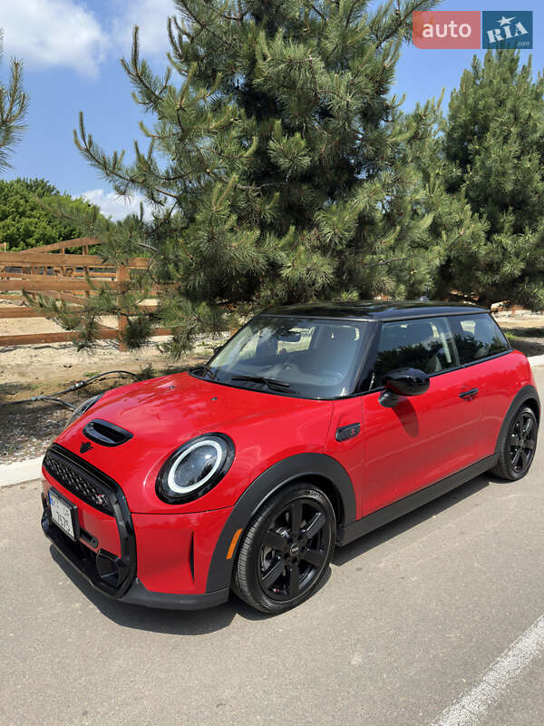 Хэтчбек MINI Hatch 2023 в 