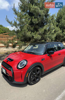 Хэтчбек MINI Hatch 2023 в 