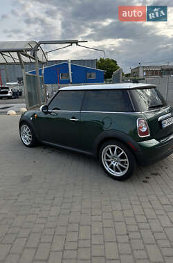 Хетчбек MINI Hatch 2012 в 