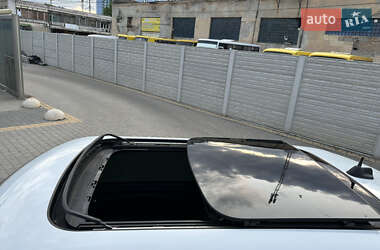 Хетчбек MINI Hatch 2012 в 