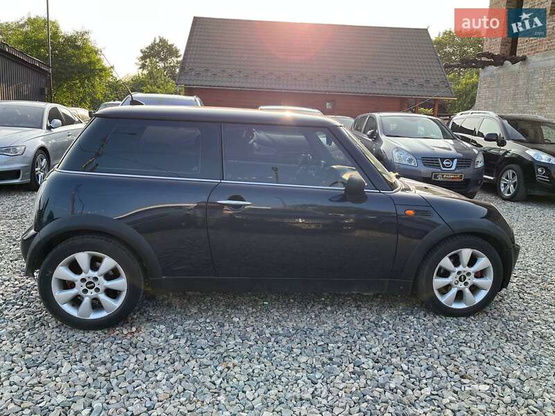 Хетчбек MINI Hatch 2005 в Коломиї