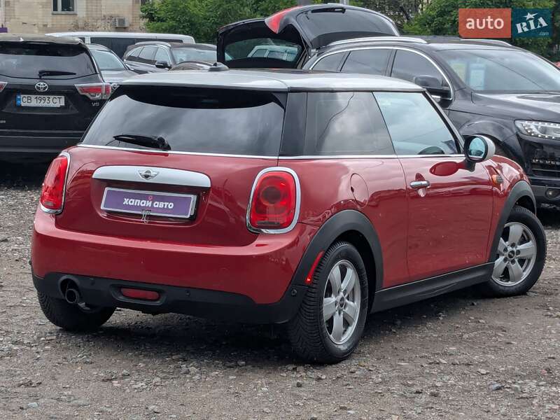Хетчбек MINI Hatch 2015 в Києві