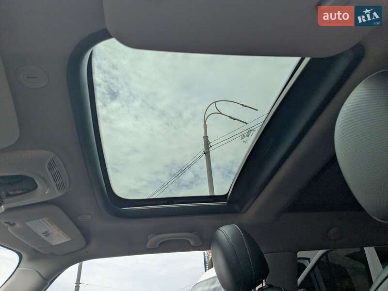 Хетчбек MINI Hatch 2015 в Києві