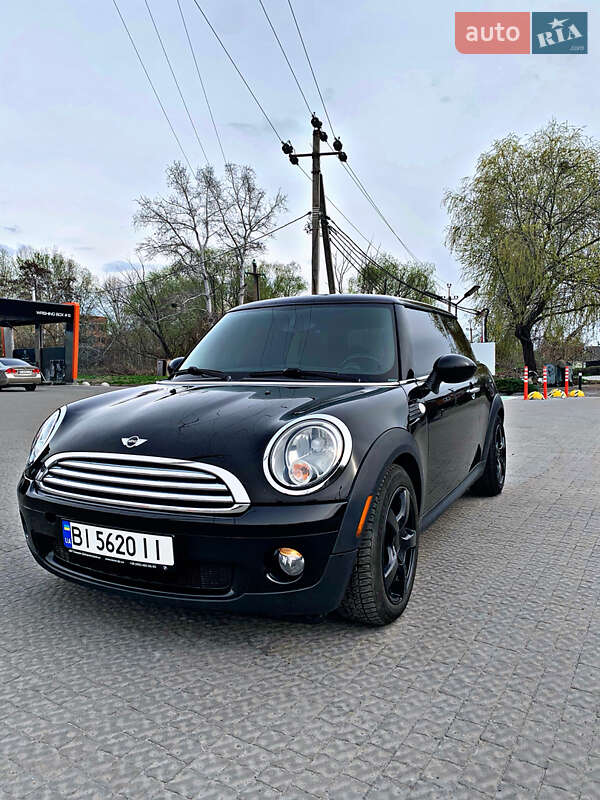 Хэтчбек MINI Hatch 2010 в 