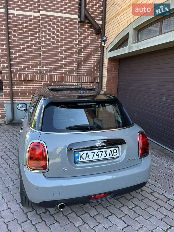 Хетчбек MINI Hatch 2020 в Києві