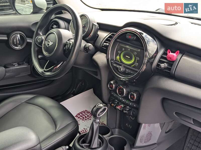 Хетчбек MINI Hatch 2017 в Києві