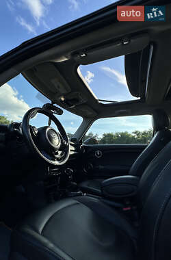 Хетчбек MINI Hatch 2014 в Чернігові