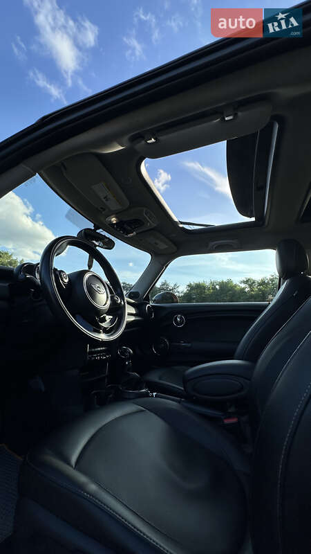 Хэтчбек MINI Hatch 2014 в Чернигове фото 9 Хэтчбек MINI Hatch 2014 в Чернигове