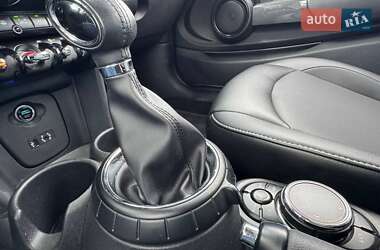 Хетчбек MINI Hatch 2014 в 