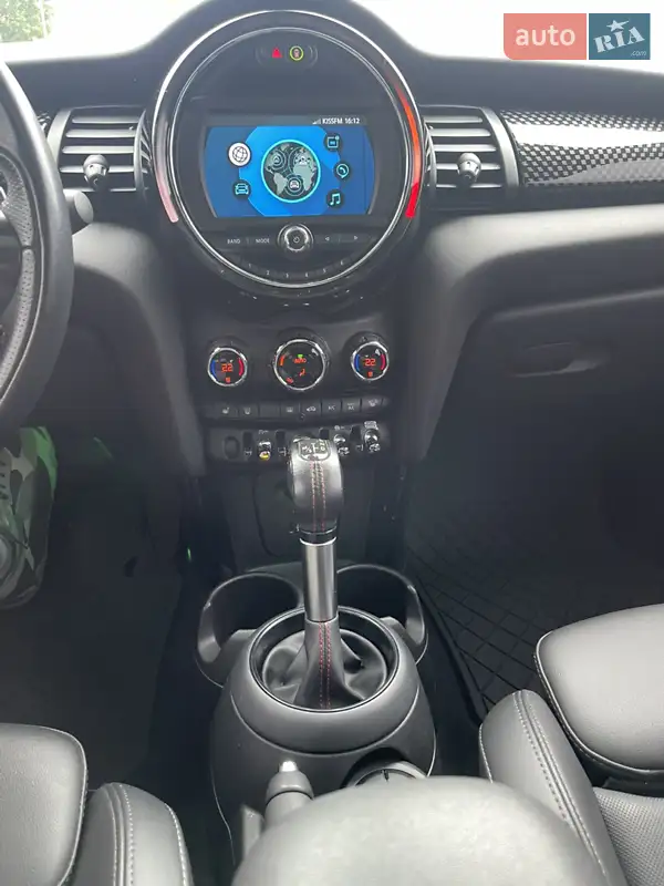 MINI Hatch 2019 VIN WMWXU3C53K2H88680 фото оголошення 13 з 55