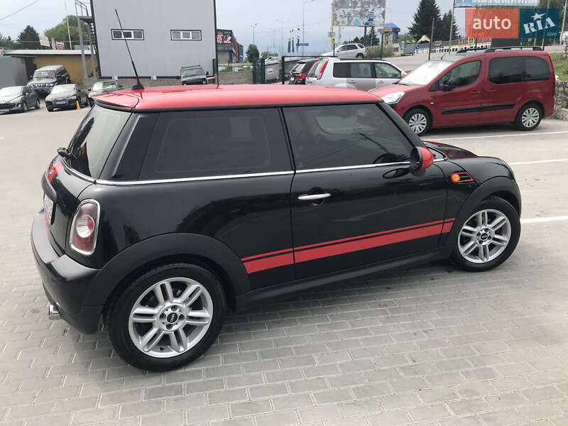 Хетчбек MINI Hatch 2011 в Тернополі