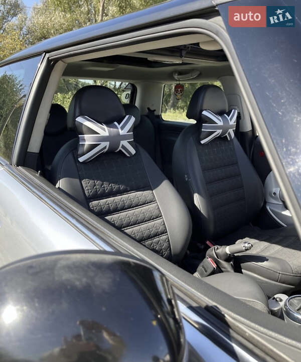 Хэтчбек MINI Hatch 2001 в Киеве