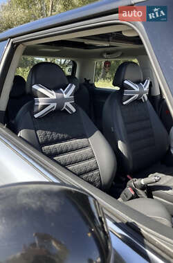 Хэтчбек MINI Hatch 2001 в 