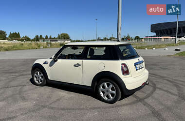 Хэтчбек MINI Hatch 2008 в Львове