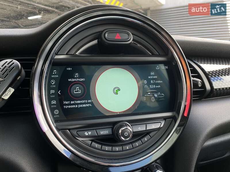 Хэтчбек MINI Hatch 2014 в Киеве