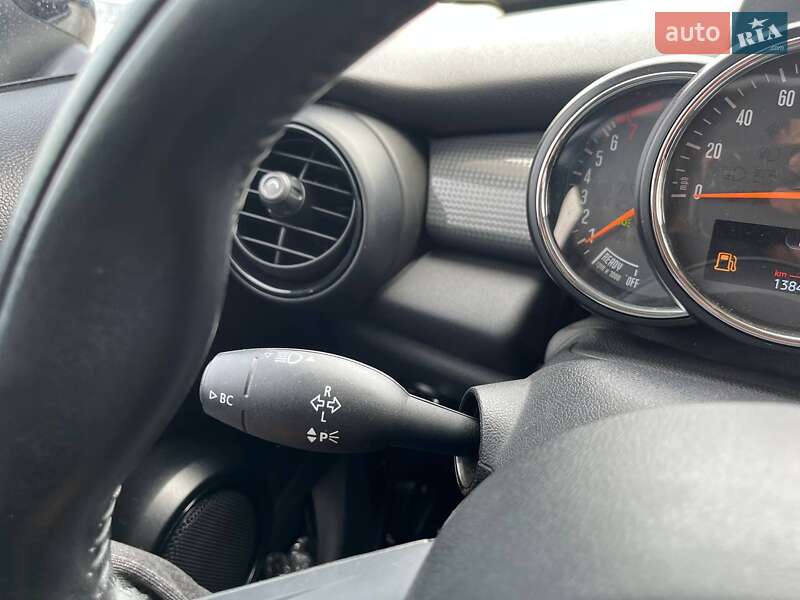 Хетчбек MINI Hatch 2014 в Києві