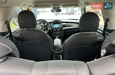 Хетчбек MINI Hatch 2022 в 