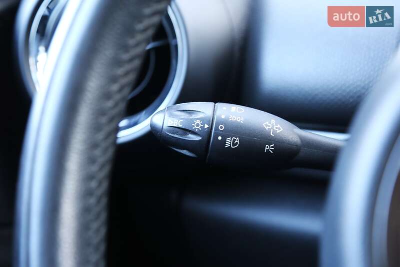 Хетчбек MINI Hatch 2014 в Києві
