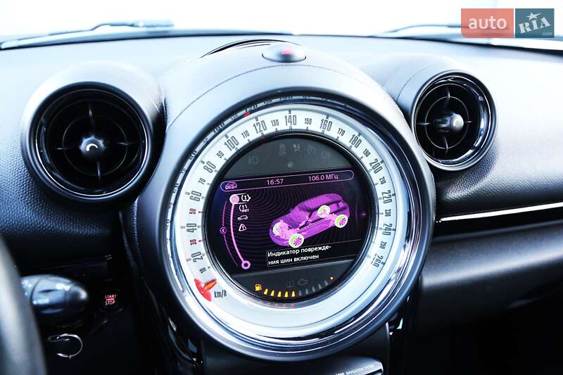Хетчбек MINI Hatch 2014 в Києві