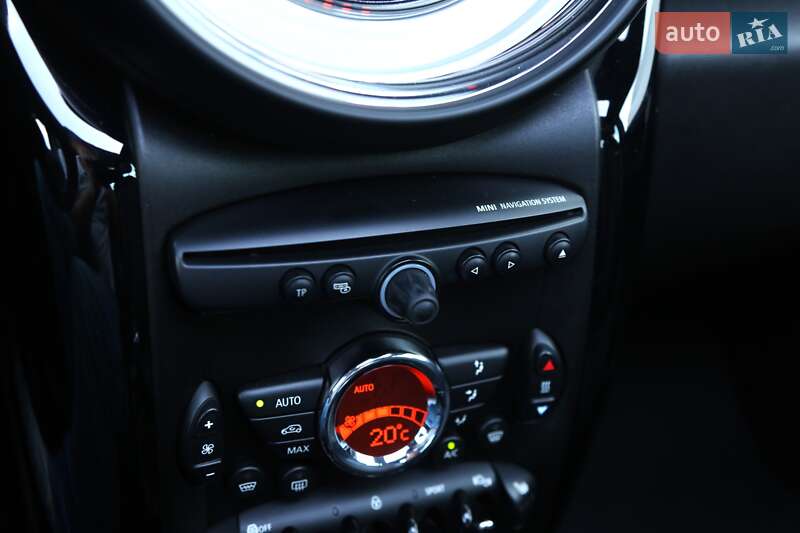 Хетчбек MINI Hatch 2014 в Києві