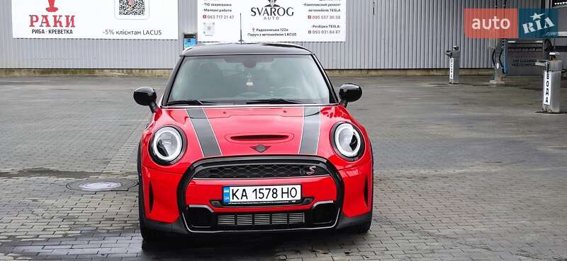 Хетчбек MINI Hatch 2022 в Києві