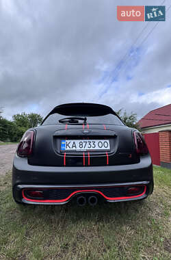 Хетчбек MINI Hatch 2017 в 
