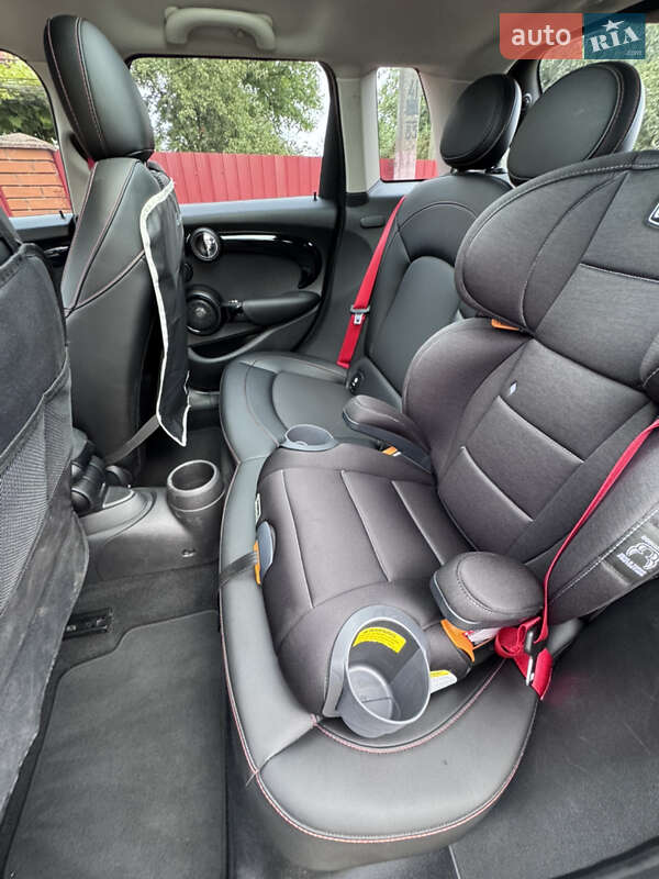 Хетчбек MINI Hatch 2017 в Києві фото 19 Хетчбек MINI Hatch 2017 в Києві