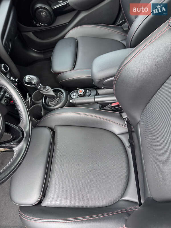 Хетчбек MINI Hatch 2017 в Києві фото 22 Хетчбек MINI Hatch 2017 в Києві