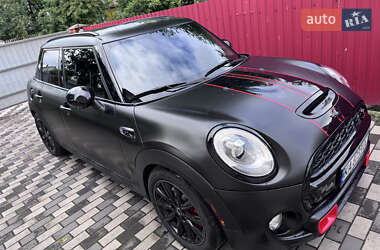 Хетчбек MINI Hatch 2017 в 
