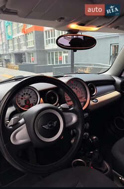 Хетчбек MINI Hatch 2009 в 