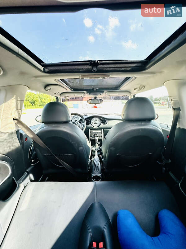 Хетчбек MINI Hatch 2006 в Коломиї