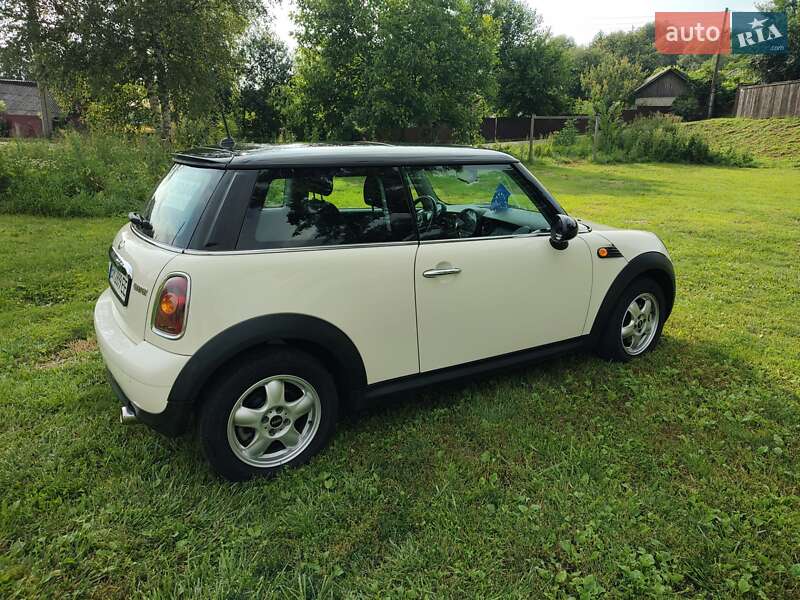 Хетчбек MINI Hatch 2008 в Конотопі фото 11 Хетчбек MINI Hatch 2008 в Конотопі