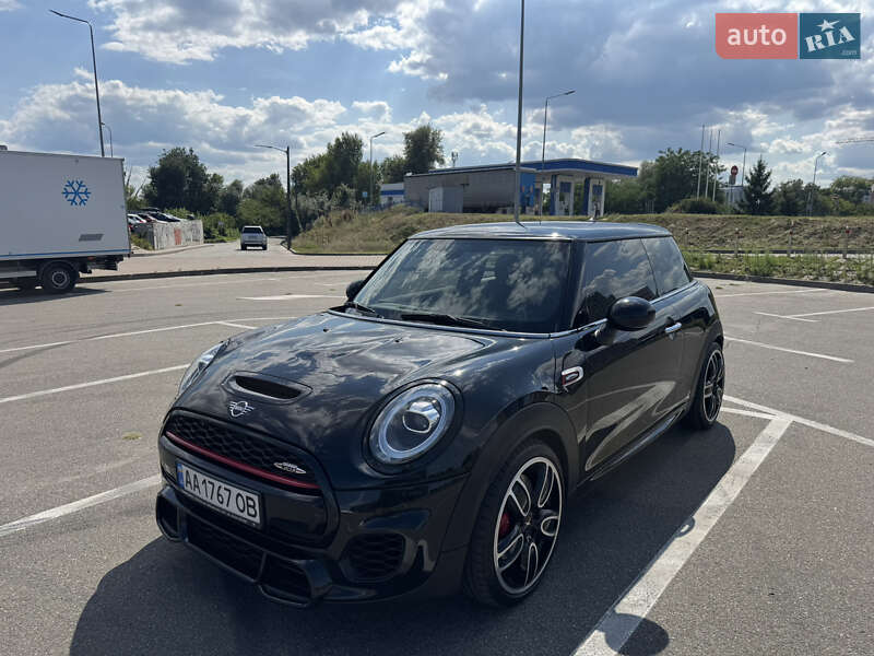 Хетчбек MINI Hatch 2019 в Києві фото 5 Хетчбек MINI Hatch 2019 в Києві