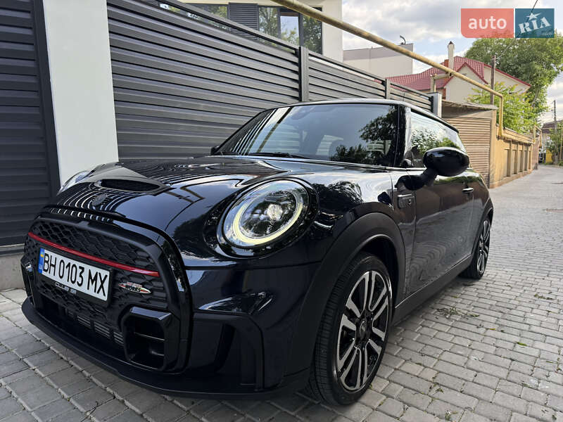 Хетчбек MINI Hatch 2021 в Одесі