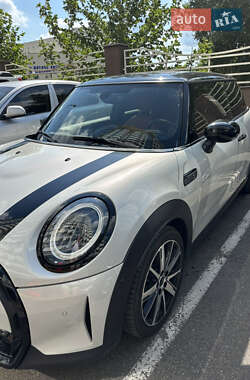 Хетчбек MINI Hatch 2021 в 