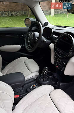 Хэтчбек MINI Hatch 2020 в 