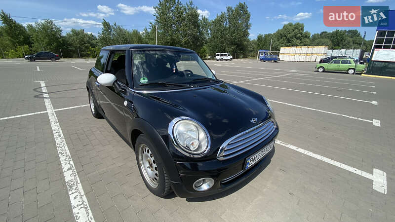 Хетчбек MINI Hatch 2009 в Львові