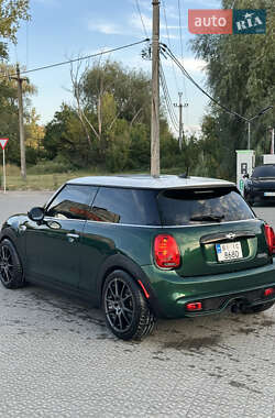 Хэтчбек MINI Hatch 2015 в 