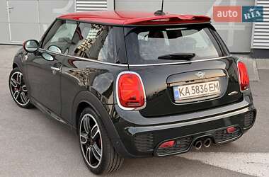Хетчбек MINI Hatch 2019 в 